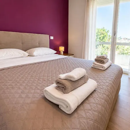 Kairan Bed & Breakfast 3*